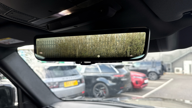 Land Rover Defender 3.0 D250 X-Dynamic SE 90 3dr Auto [6 Seat] Diesel Estate